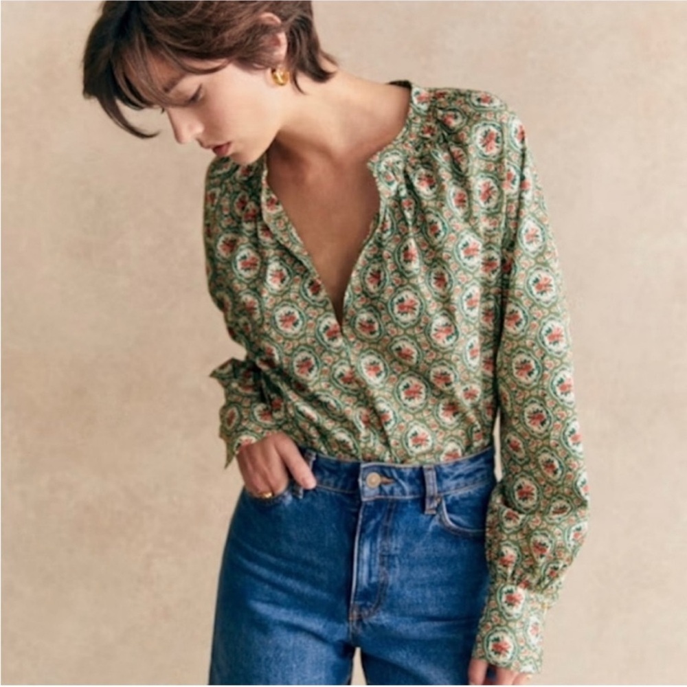 Sézane Carla Blouse in Medallion Print size Sz US 12 NWT